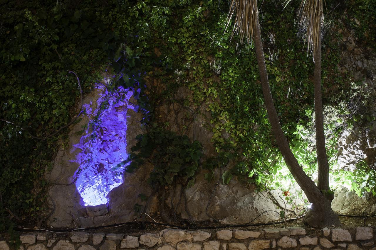 ואטי Calypso Apartments מראה חיצוני תמונה