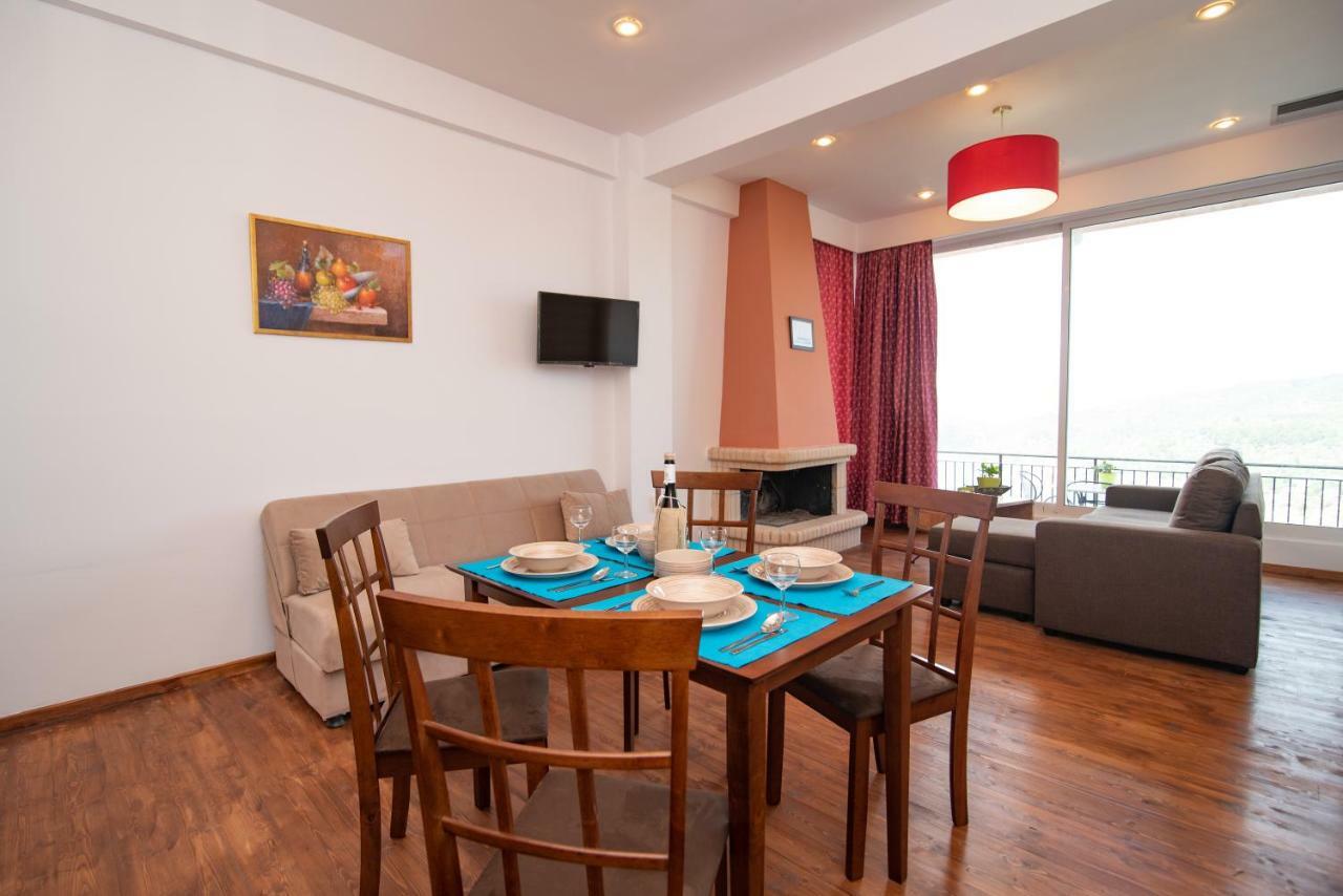 ואטי Calypso Apartments מראה חיצוני תמונה
