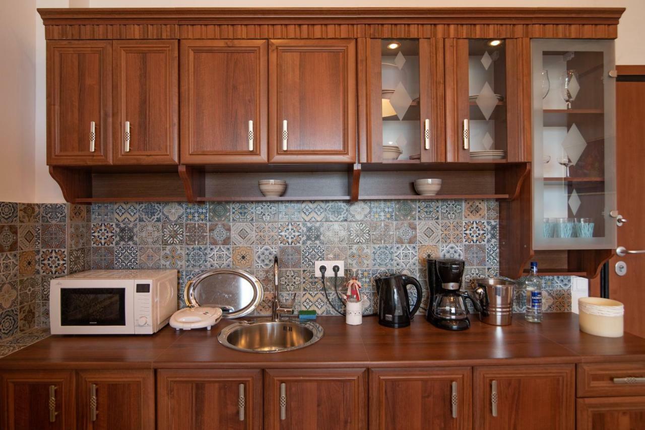 ואטי Calypso Apartments מראה חיצוני תמונה